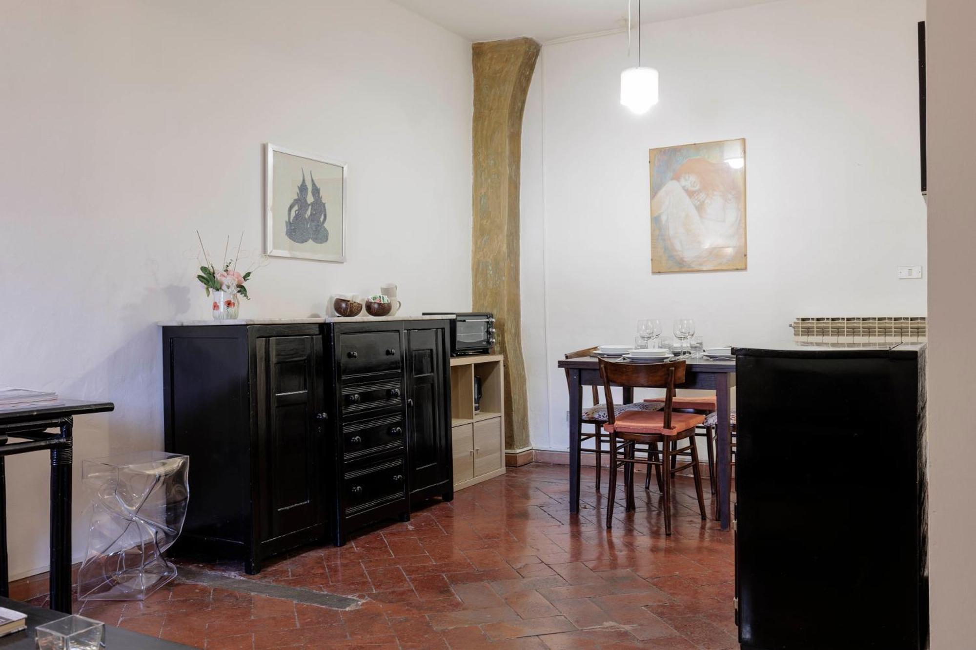 Toscanella Charming *